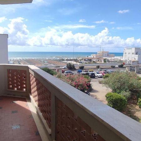 Апартаменти Ostia Loft Fronte Mare Екстер'єр фото